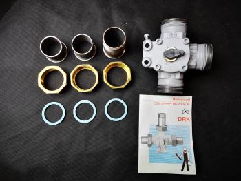 Honeywell DRK 32 - 3 Wege Kompakt-Mischer
