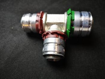 Unipipe Press-T-Stück DN 32x25x25mm reduziert