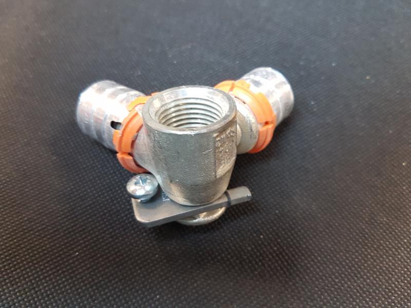 UPONOR Press-Doppel-Wandwinkel 90 Grad 20 x 1/2 IG 1015506