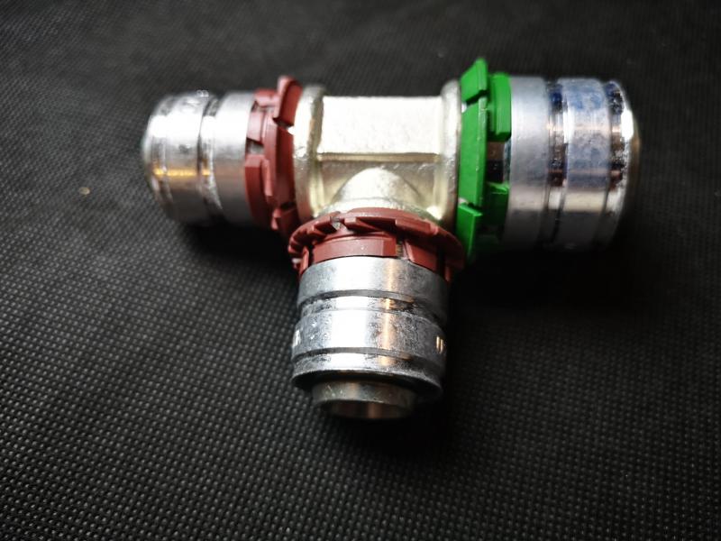 Unipipe Press-T-Stück DN 32x25x25mm reduziert