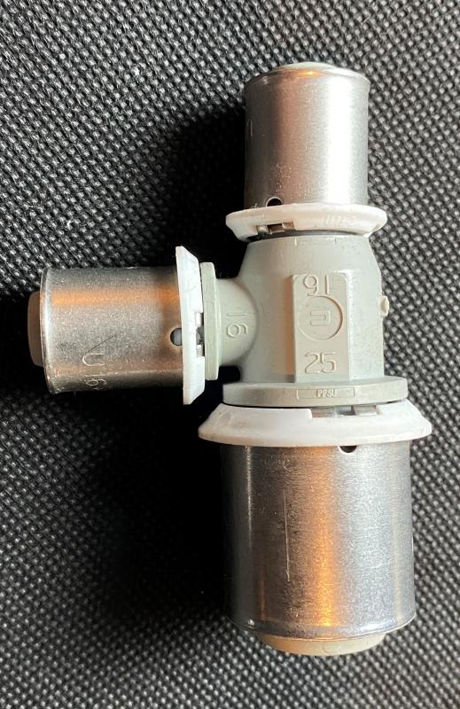 Unipipe Press-T-Stück 25 - 16 - 16 #1022727