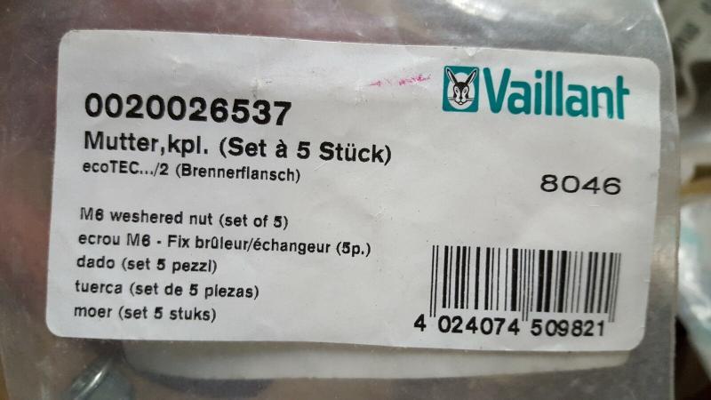 Vaillant Mutter kpl. 5er Set ecoTEC…/2 Brennerflansch Art-Nr. 0020026537