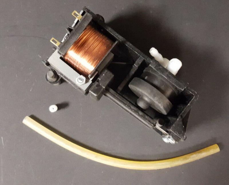 Vaillant Membranpumpe TB VC/W 110-282 Art-Nr. 160108